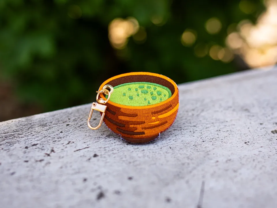 kabujiro-matcha-bowl-stick-charm-schl-sselanh-nger image 1