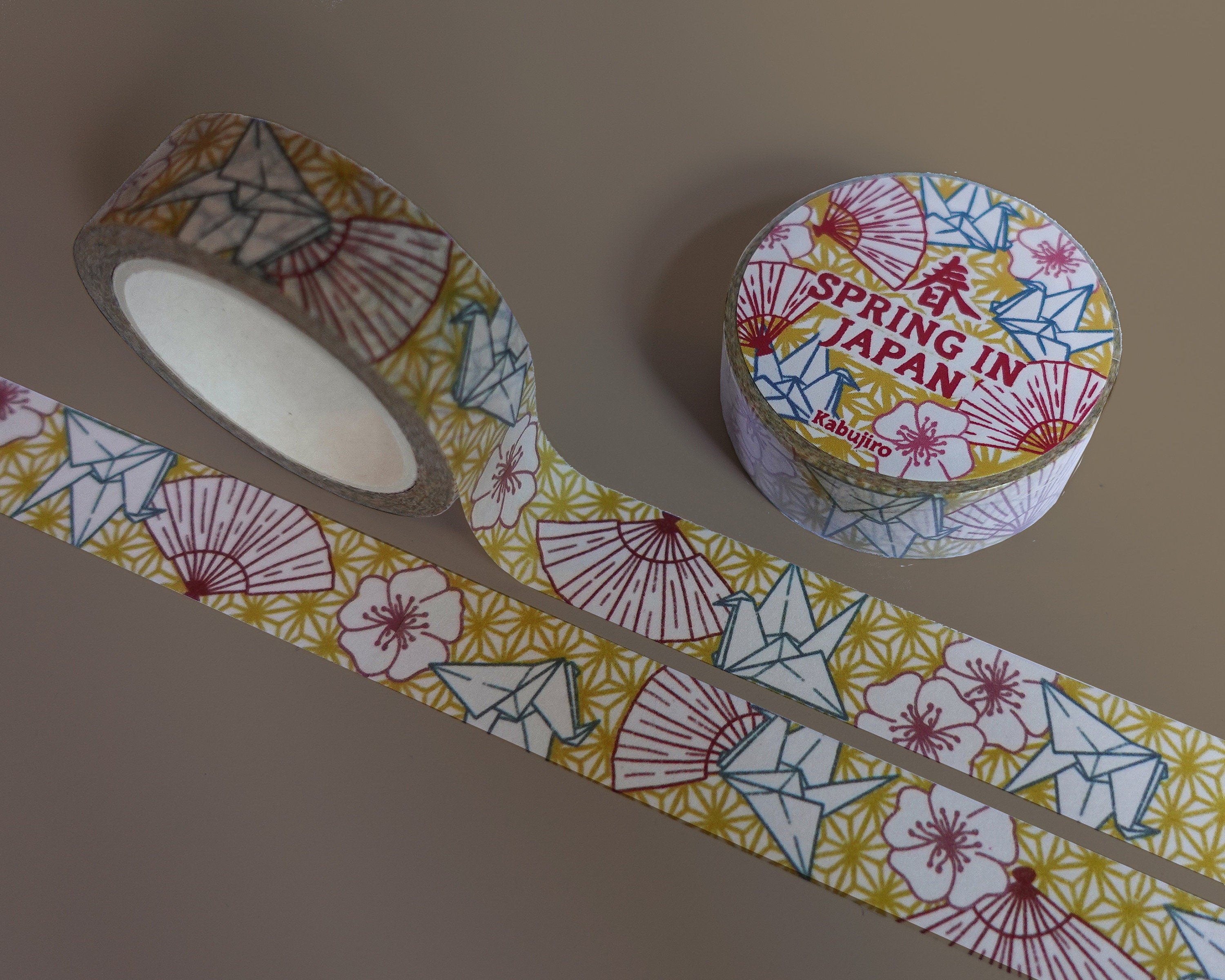 kabujiro-spring-in-japan-cherry-blossom-washi-tape-15mm-sakura image 7