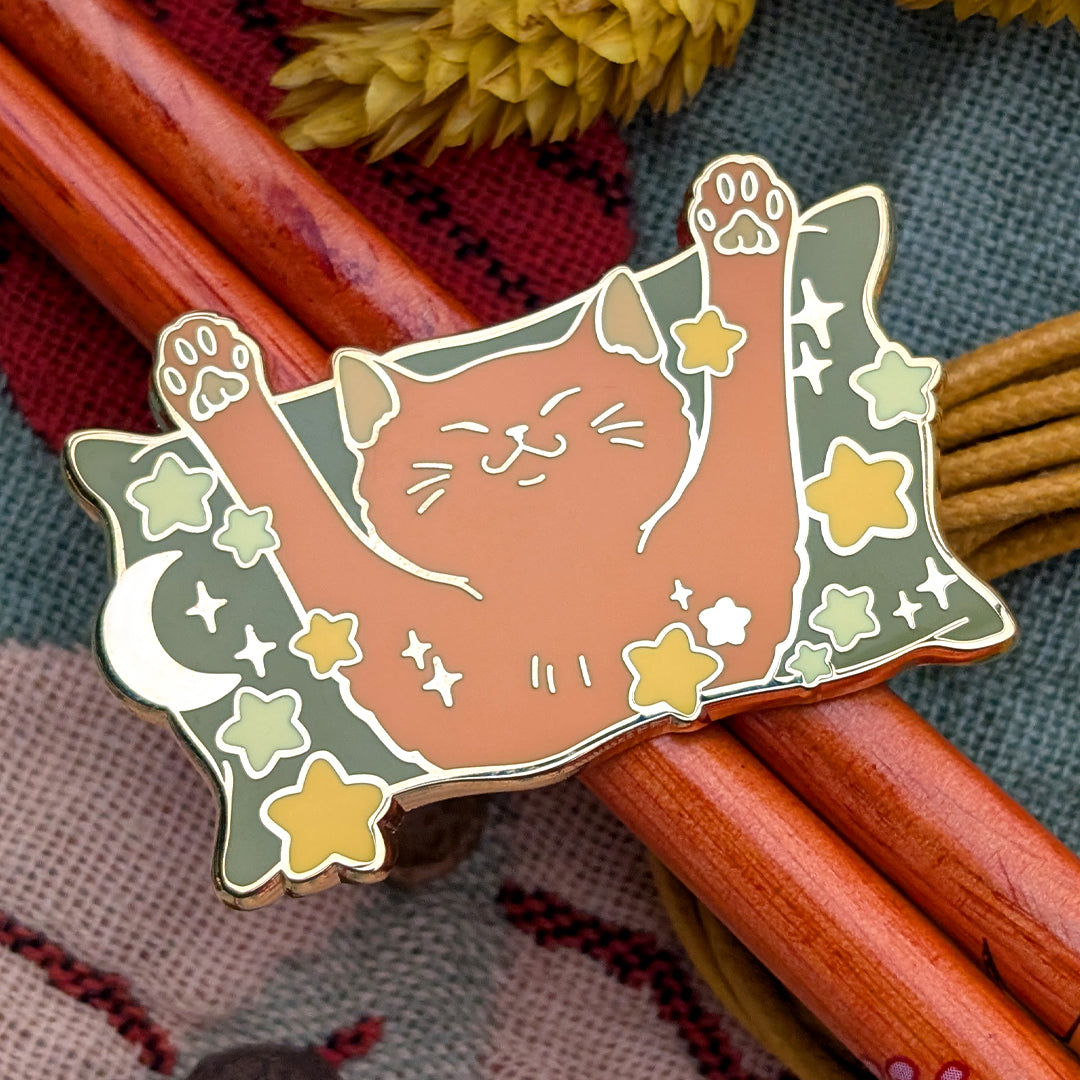 katzenjammerpins-napcat-emaille-pin-white-on-blue-glitter image 4