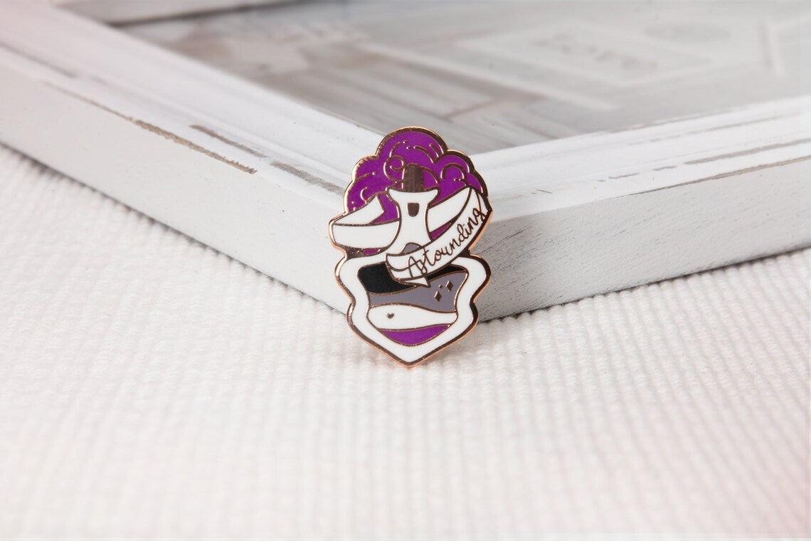 miamouz-asexual-pride-potion-emaille-pin-ace image 2